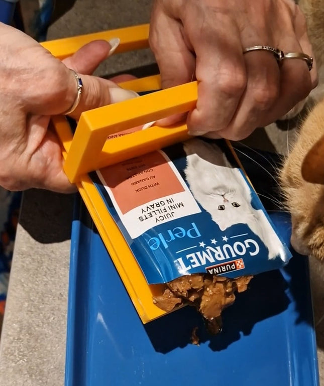 Easy Grip Cat Food Squeezer